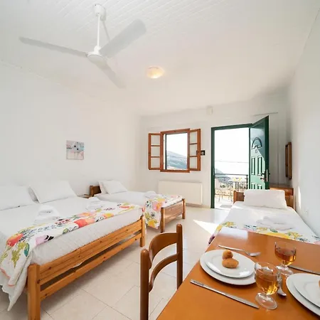 Myrtos View Apartmán Anomeriá