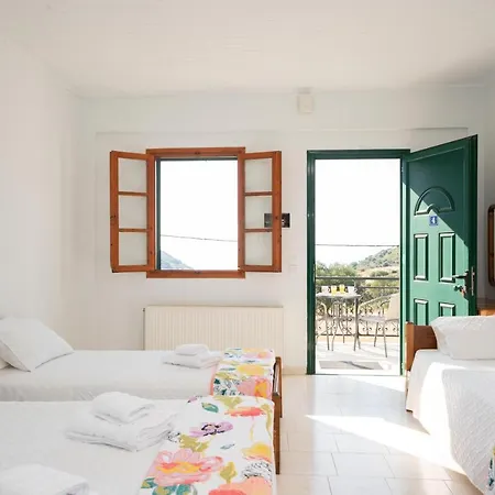 Myrtos View * Anomeriá